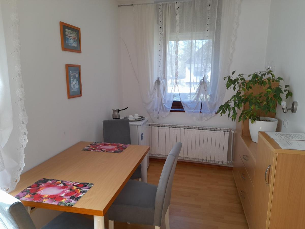 Ars Duo Apartamento Novi Sad Exterior foto